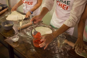 ローマ：ピザ作りワークショップとスプリッツカクテルをお楽しみください