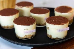 Roma: Corso di pizza e tiramisù con vino e limoncello