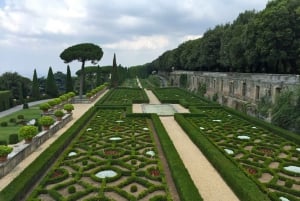 Rome: Pontifical Villa Gardens at Castel Gandolfo Minibus