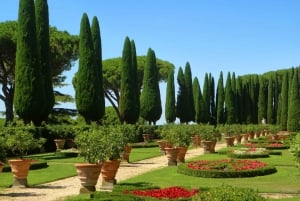 Rome: Pontifical Villa Gardens at Castel Gandolfo Minibus