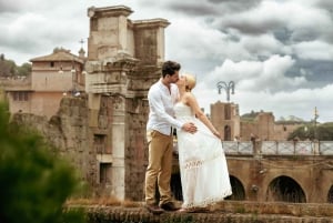 Rome: Private photoshoot experience at the Colosseum