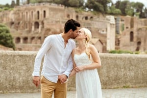 Rome: Private photoshoot experience at the Colosseum