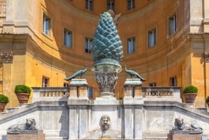 Rooma: Vatikaanin kiertoajelu varhain aamulla noutoineen.