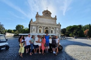 Rome: Private Guided City Highlights Tour by Golf Cart