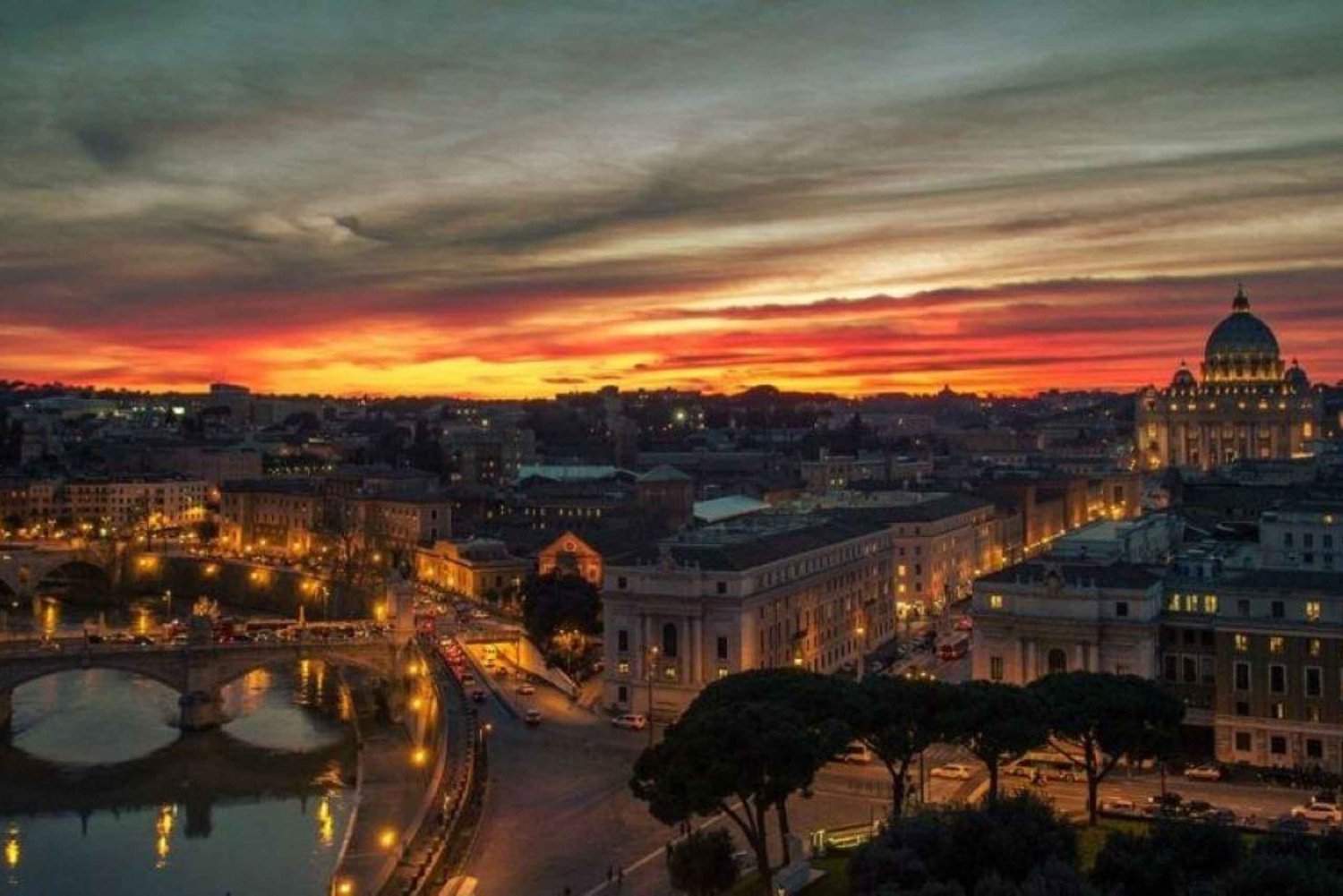 Rome: Private Night Tour with Local
