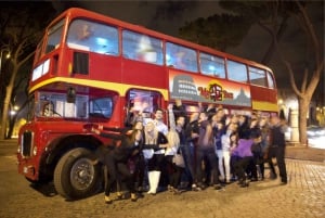 Rome: Private Party Bus Tour with Drinks and Snacks