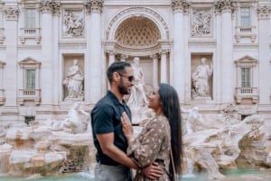 Rome: Private Photoshoot at the Trevi Fountain