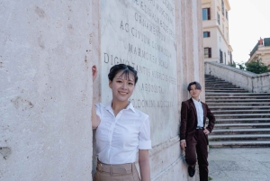 Rome: Private photoshoot at the Trevi Fountain Golden Hour