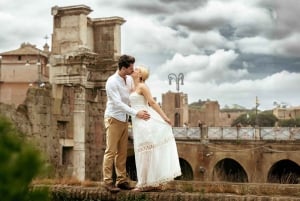 Rome: Private photoshoot experience at the Colosseum