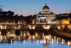 Rome: Private Sightseeing Night Tour by Car