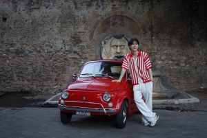 Usługa profesjonalnej sesji zdjęciowej w Rzymie z bezpłatnym transportem samochodem Fiat 500