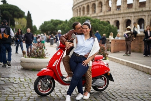 Sessão fotográfica profissional em Roma com transporte gratuito em Vespa