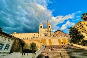 Rome Squares and Fountains Tour & River Boat Hop On Hop Off