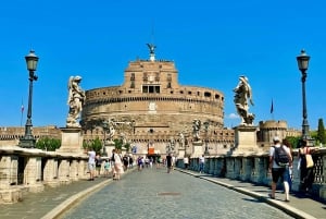 Rome Squares and Fountains Tour & River Boat Hop On Hop Off