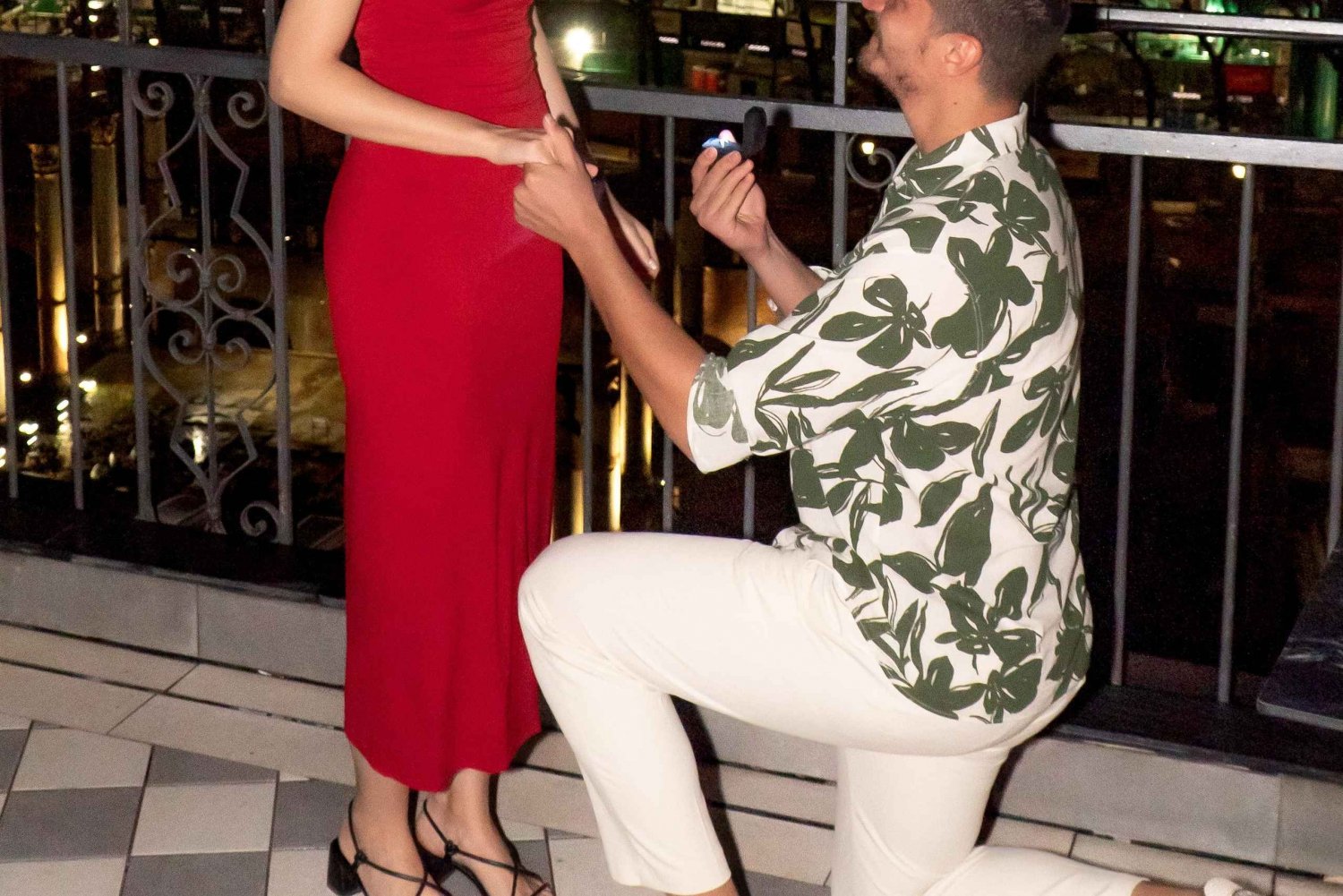 Rome : Séance photo pour une demande en mariage romantique