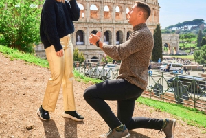 Rome : Séance photo pour une demande en mariage romantique