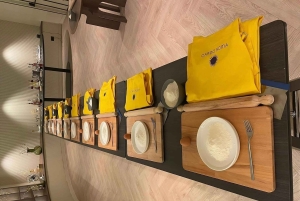 Rom: Pasta- und Cocktail-Kochkurs auf der Dachterrasse