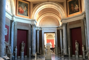 ローマ：システィーナ礼拝堂早朝入場