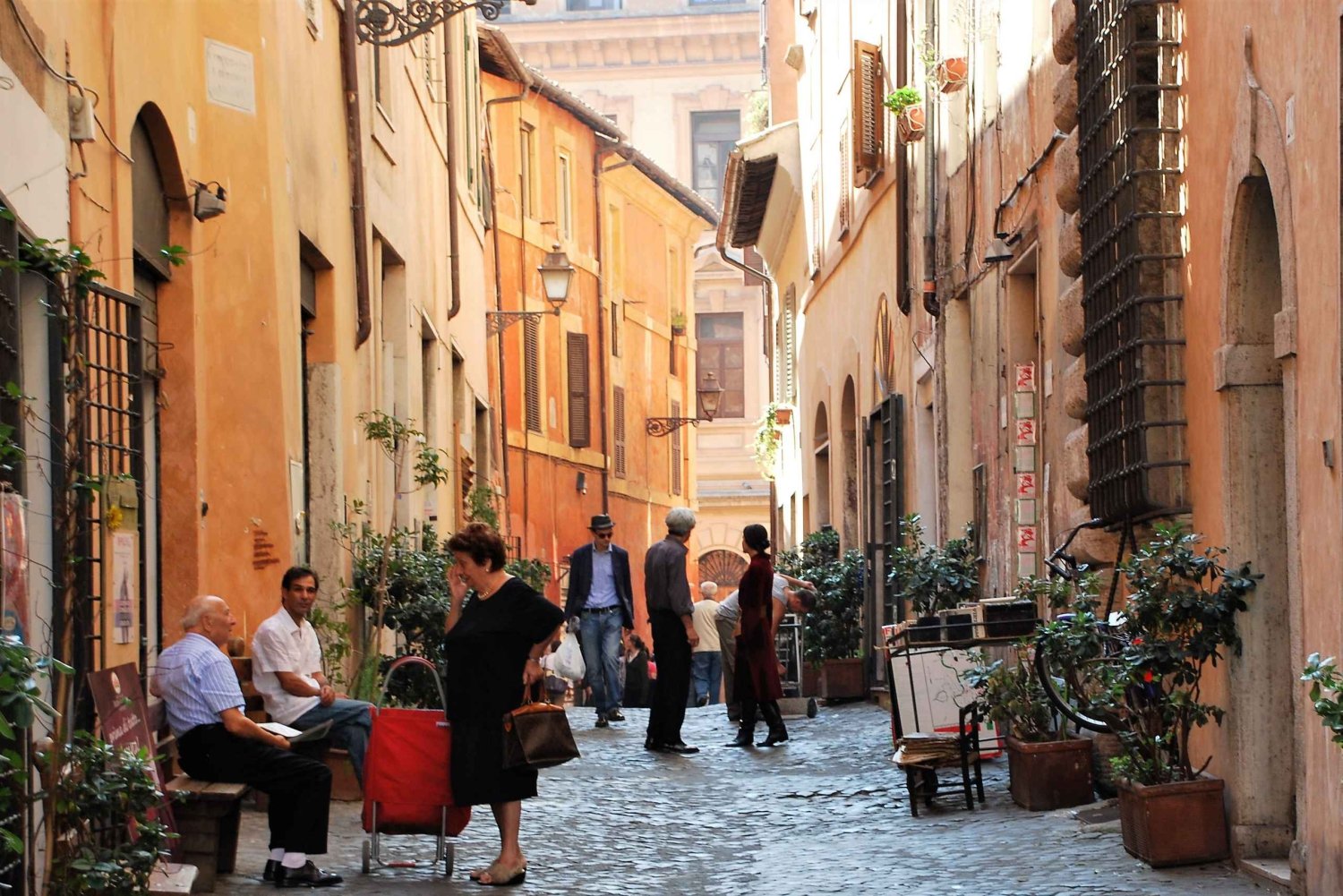 Exclusivo tour a pie de 2 horas: fuentes y plazas de Roma