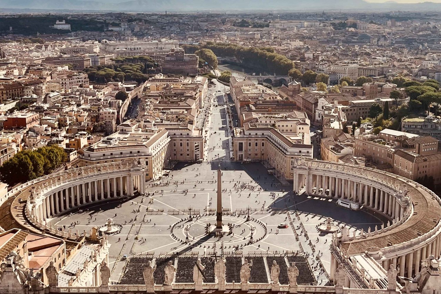 Rome: Early St. Peter’s Basilica, Dome Climb & Crypts Tour