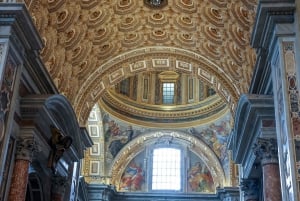 Roma: Visita à Basílica de São Pedro, La Pietà e Túmulos Papais