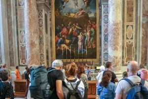 Roma: Visita à Basílica de São Pedro, La Pietà e Túmulos Papais