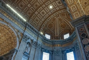 Roma: Visita à Basílica de São Pedro, La Pietà e Túmulos Papais