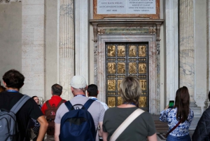 Рим: базилика Святого Петра, экскурсия по гробницам и подъем на купол (по желанию)