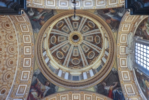 Рим: базилика Святого Петра, экскурсия по гробницам и подъем на купол (по желанию)