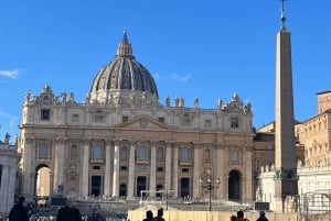 Rome: St. Peter's Basilica and Papal Grottoes Guided Tour