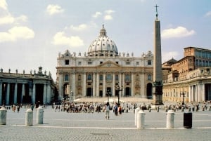 Rome: Guided Tour of St. Peter's Basilica and Papal Tombs