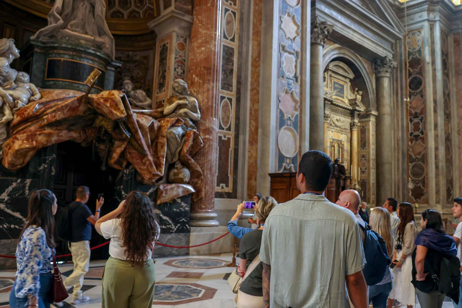 Rom: Tur til Peterskirken, La Pietà og de pavelige grave