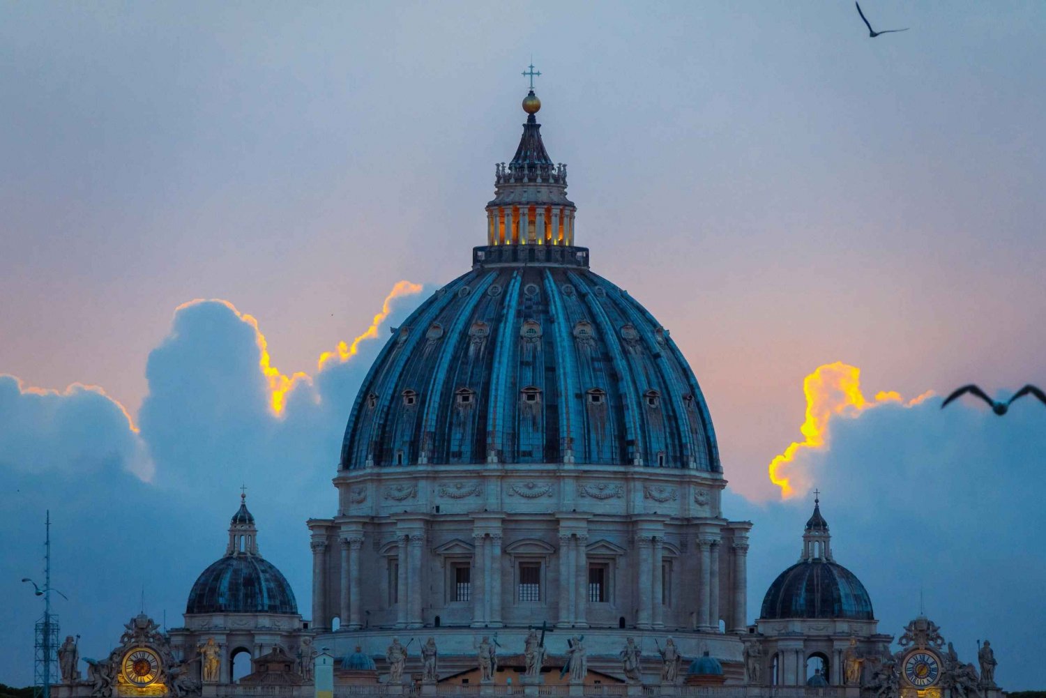 Rome: St. Peter's Basilica Tour with Underground Access