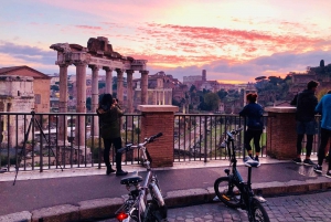 Rome: Sunrise E-Bike Experience with Coffee Tasting