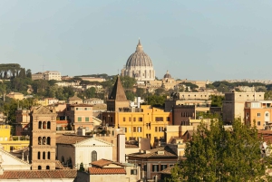 ローマ：コーヒーテイスティング付き日の出電動自転車体験