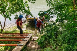 Rome: Tiber River Urban Rafting Tour with Roman Pizza