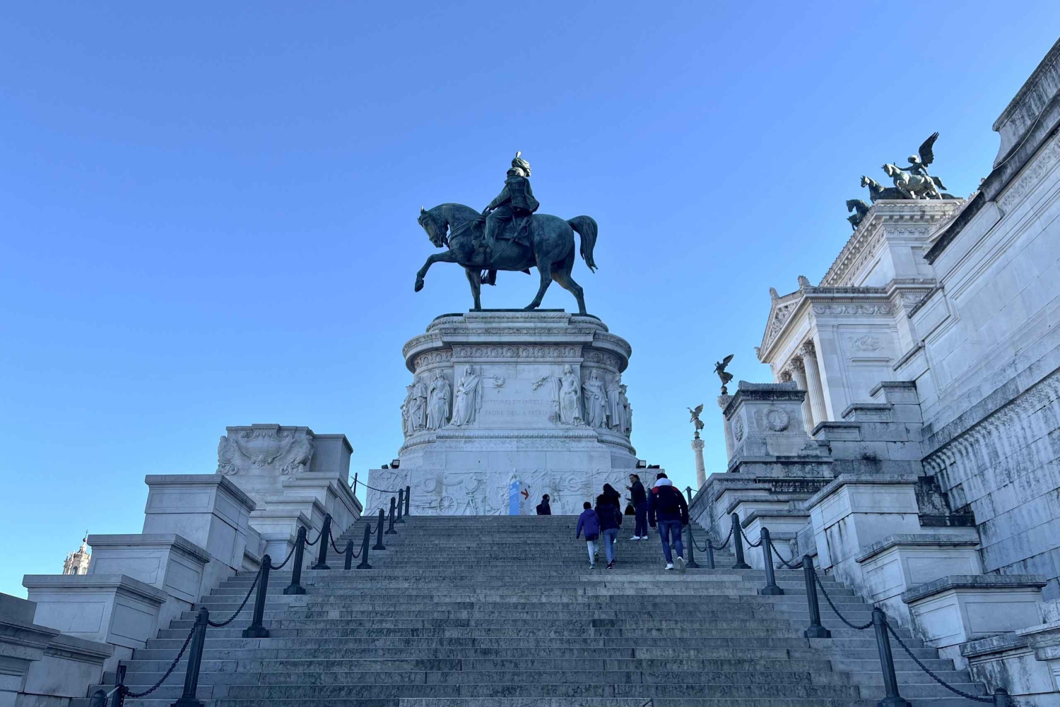 Rom: Tur til Victor Emmanuel-monumentet med mulighed for elevator