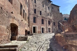 ローマトラヤヌスの市場＆インペリアルフォラ博物館ツアー