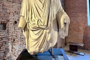 ローマトラヤヌスの市場＆インペリアルフォラ博物館ツアー