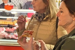 Rom: Trastevere Trastevere & Tiber Island Street matupplevelse vid solnedgången