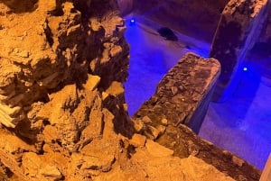 Roma: Tour sotterraneo del quartiere di Fontana di Trevi e gelato