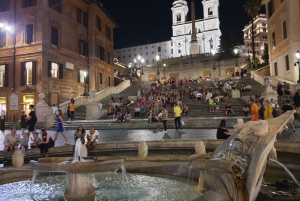 Rome: Trevi Fountain & Other Highlights Guided Tour at Night