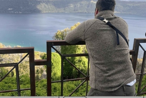 Rome: Trip to Roman Hills & Lunch by Vintage Classic Car