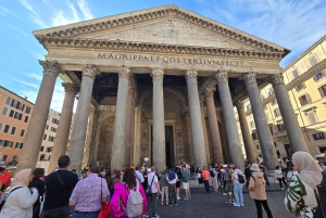 Rome: Tour of the Rome City Center With Tuk Tuk