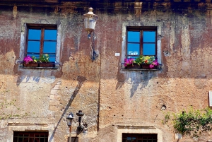 Rome: Underground Trastevere Guided Walking Tour