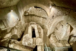 Rome: Underground Trastevere Guided Walking Tour