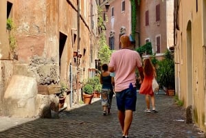 Rome: Underground Trastevere Guided Walking Tour