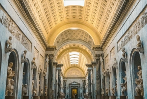 Rome: Vatican Museums & Sistine Chapel Entry with Audio App