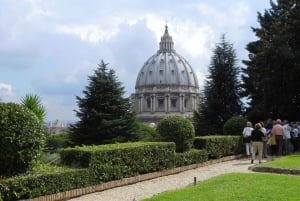 Rome: Vatican Gardens with Bus Tour & Vatican Museums Visit