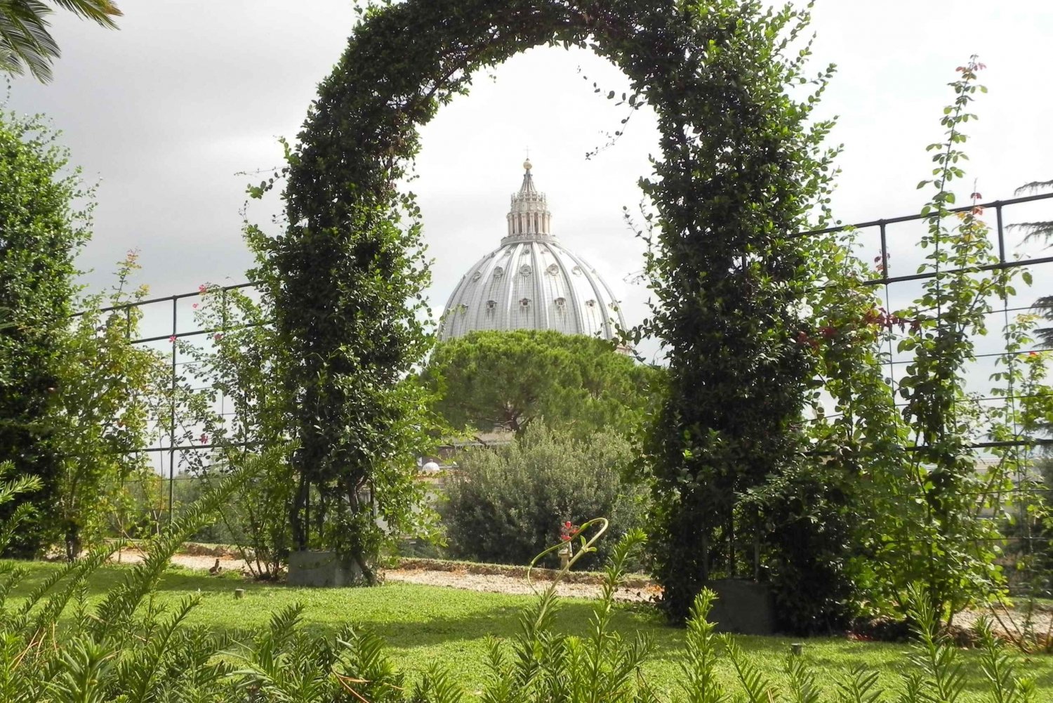 Vatican: Vatican Gardens by minibus and Castel Sant'Angelo
